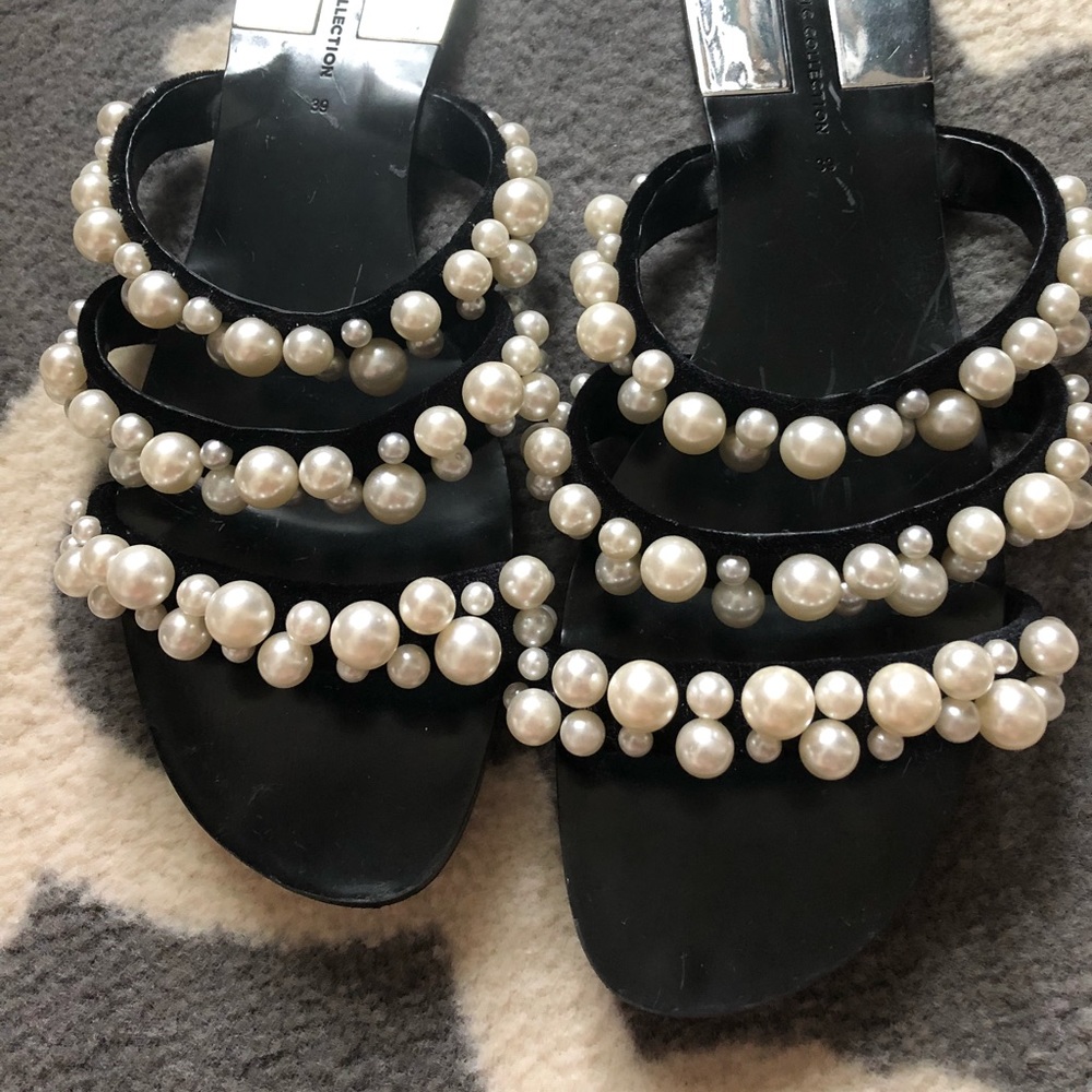 Zara Pearl Sandals / slides Sz 9